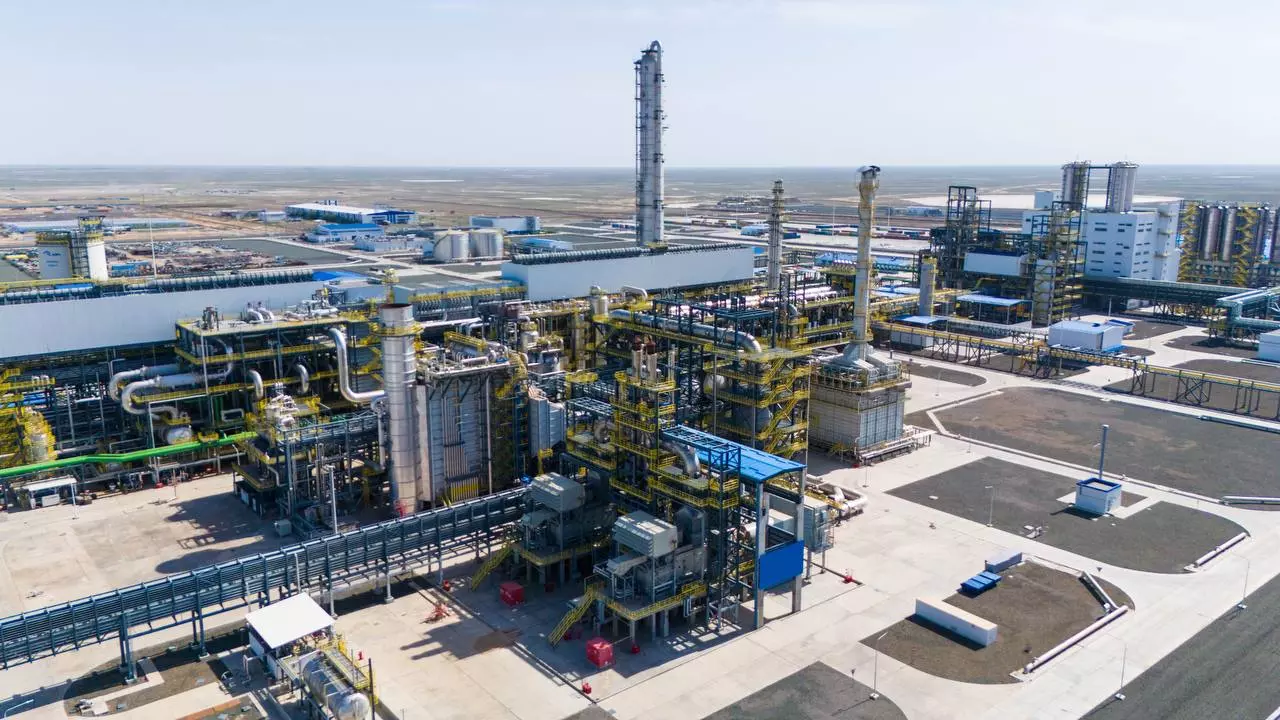 Шымкентская фабрика производит ковры из атырауского полипропилена