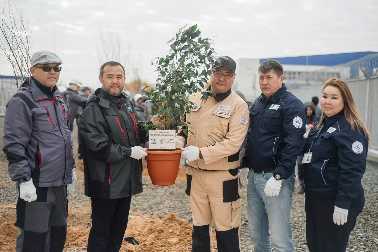 КРІ қызметкерлері дәстүрлі ағаш отырғыу акциясын өткізді
