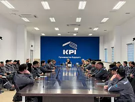 Руководитель компании «Kazakhstan Petrochemical Industries Inc.» Дамир Ашимов провёл встречу с коллективом предприятия
